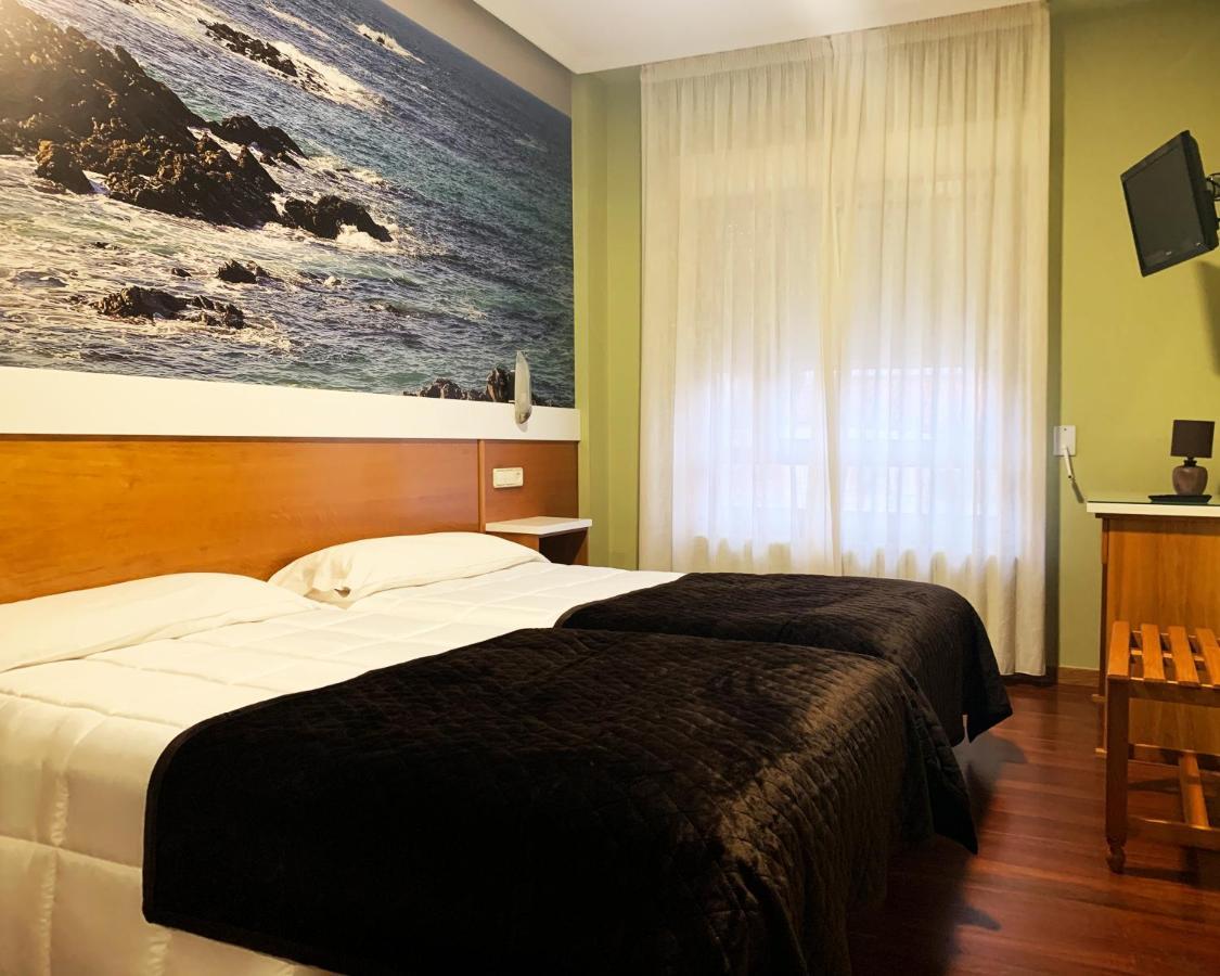 O Pino Hotel Bello מראה חיצוני תמונה
