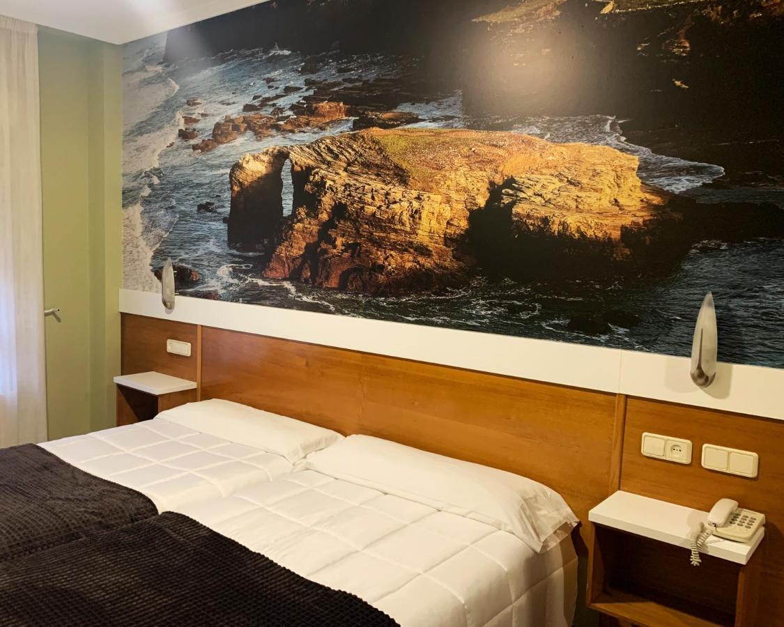 O Pino Hotel Bello מראה חיצוני תמונה