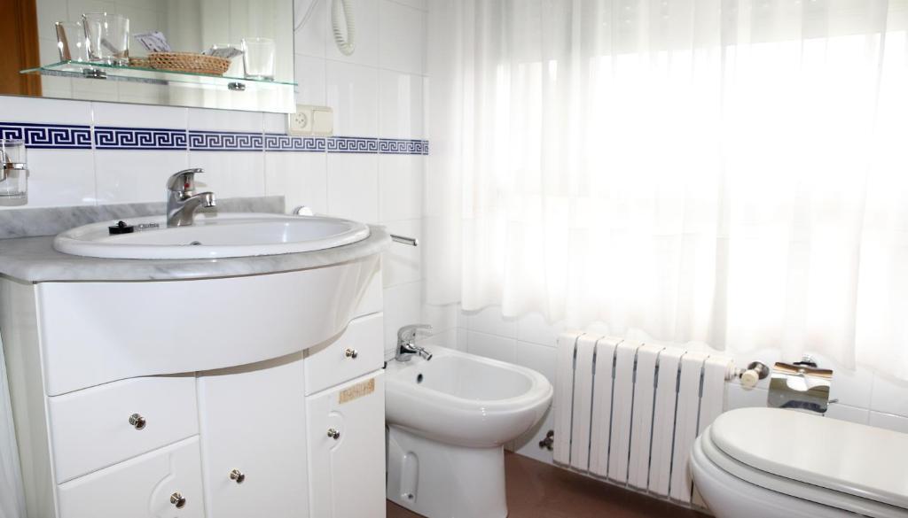 O Pino Hotel Bello מראה חיצוני תמונה